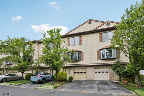 19-201 Watchung Ave, Bloomfield, NJ, 07003-4332 | Card Image