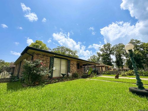 105 Felder Dr, Hammond, LA, 70403-5111 | Card Image