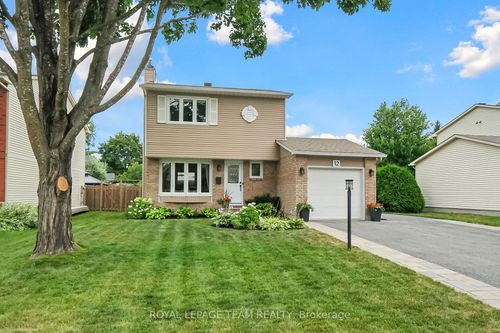 12 Bartley Cres, Nepean, ON, K2J2J7 | Card Image
