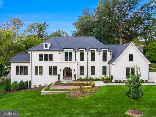 6001 Balsam Dr, MCLEAN, VA, 22101-2504 | Card Image