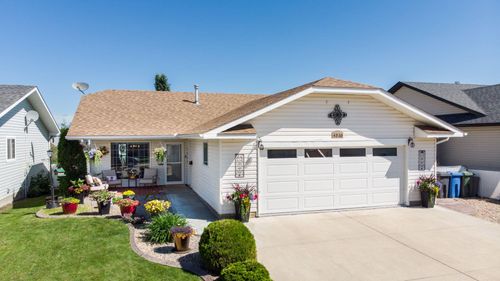 4510 54a Avenue Cres, Innisfail, AB, T4G1X8 | Card Image