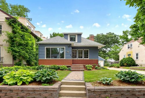 837 1st St Nw, Rochester, MN, 55901-6266 | Card Image