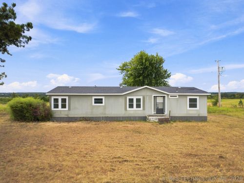 29982 Dustin Rd, Henryetta, OK, 74437-3860 | Card Image