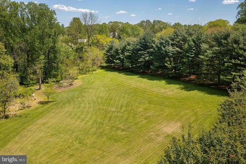 5 Larchmont Ct, HOCKESSIN, DE, 19707-9682 | Card Image