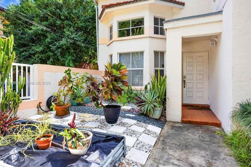 b-2996 Jackson Ave, Miami, FL, 33133-4544 | Card Image
