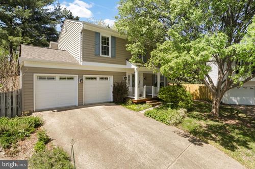 1602 Blacksmith Ln, HERNDON, VA, 20170-2921 | Card Image