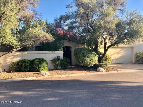 2530 E Forgeus Pl, Tucson, AZ, 85716-4752 | Card Image