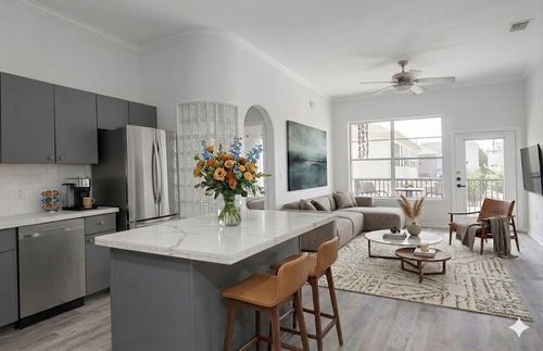 unit-212-1441 East St, Houston, TX, 77007-3740 | Card Image