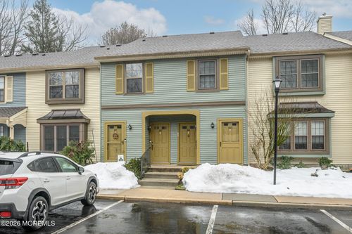 182 Edinburgh Ct, Aberdeen, NJ, 07747-1869 | Card Image
