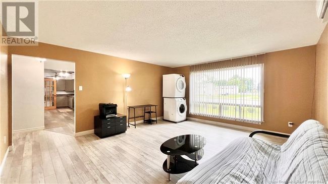 1235 Vanier Blvd, House other with 5 bedrooms, 2 bathrooms and null parking in Bathurst NB | Image 19