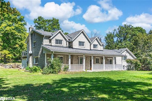 106 Musky Bay Rd, Port Severn, ON, L0K1S0 | Card Image