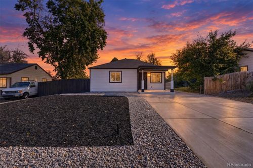1580 S Zuni St, Denver, CO, 80223-3535 | Card Image