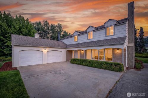 2328 Easy St, Wenatchee, WA, 98801-9010 | Card Image