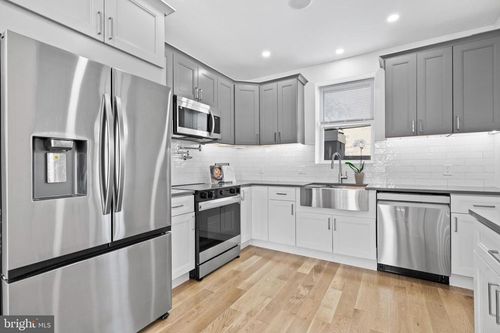 2024 N Palethorp St, PHILADELPHIA, PA, 19122-1611 | Card Image