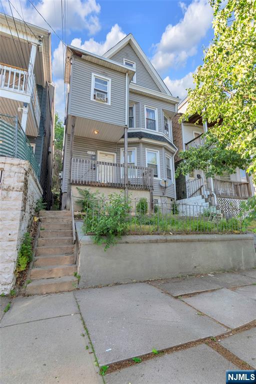 Residential Income in Paterson