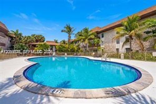 c120-7477 Sw 82nd St, Miami, FL, 33143-7360 | Card Image