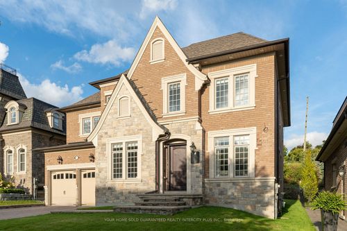 35 Annsleywood Crt, Kleinburg, ON, L4H4G6 | Card Image