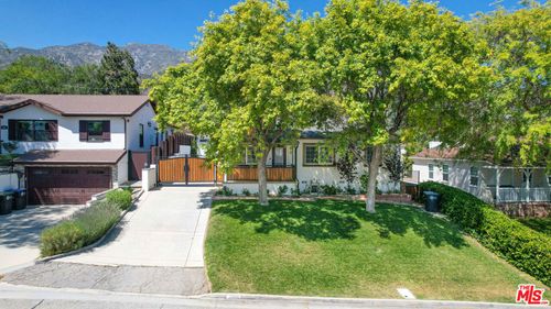 3317 Burritt Way, La Crescenta, CA, 91214-1235 | Card Image