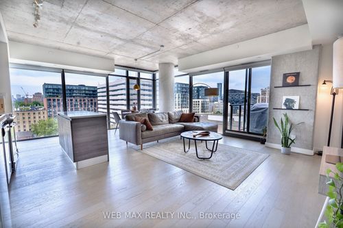 1005-111 Bathurst St, Toronto, ON, M5V0M9 | Card Image