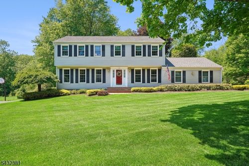 189 Old Farmers Rd, Long Valley, NJ, 07853-3086 | Card Image