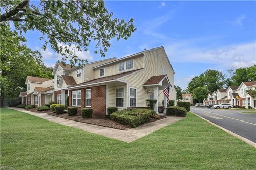 530 Trolley Crossing, Chesapeake, VA, 23320 | Card Image