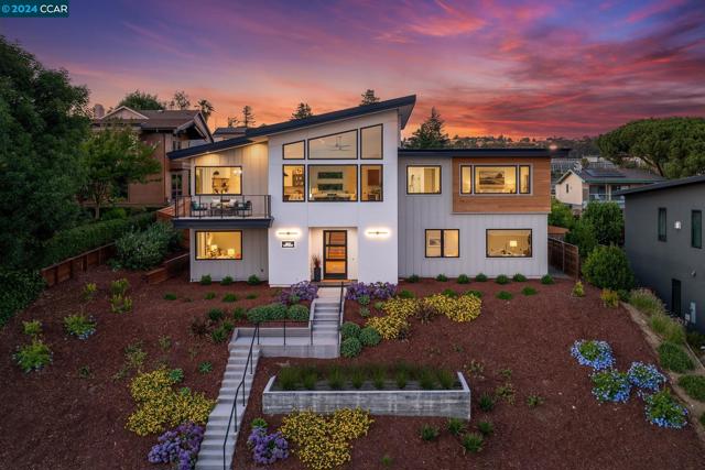 K St, Benicia, CA 94510