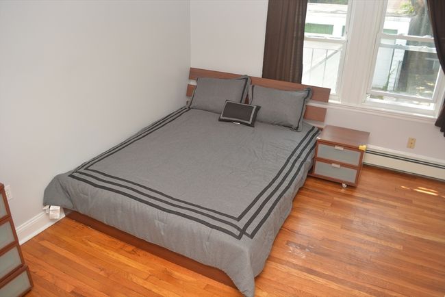 APT-2 - 42 Jefferson St, Condo with 2 bedrooms, 1 bathrooms and 1 parking in Cambridge MA | Image 4