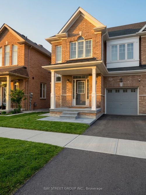 12 Monceau Rd, Brampton, ON, L7A4E6 | Card Image