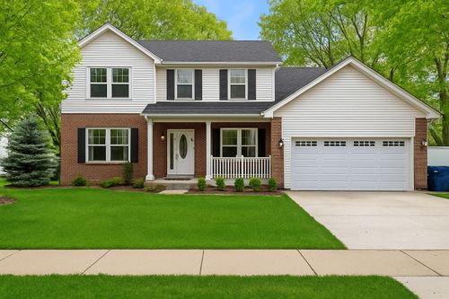7517 Main St, Darien, IL, 60561-6710 | Card Image