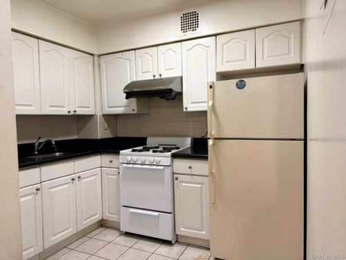 apt-2a-105 Otis Ave, Corona, NY, 11368-3986 | Card Image