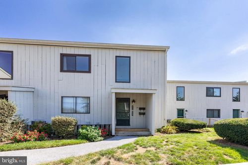 650-650 Summit House, WEST CHESTER, PA, 19382-6563 | Card Image