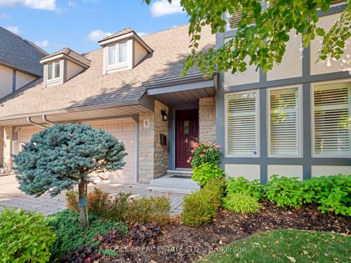 5-575 Simcoe St, Niagara On The Lake, ON, L0S1J0 | Card Image