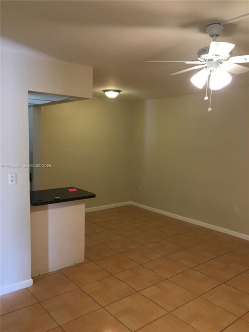 a10-1851 Ne 168th St, North Miami Beach, FL, 33162-3087 | Card Image