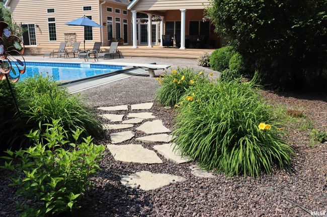 1112 W Cedar Hills Dr, House other with 5 bedrooms, 6 bathrooms and null parking in Dunlap IL | Image 92