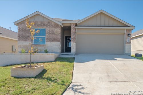 6813 Arid Way, San Antonio, TX, 78252-4536 | Card Image