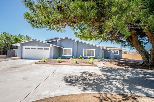 17771 Manzanita Street, Hesperia, CA, 92345 | Card Image