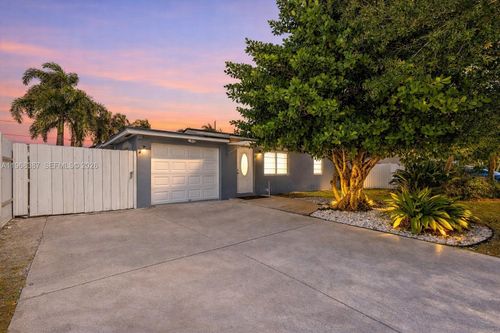 3006 Giuliano Ave, Lake Worth, FL, 33461 | Card Image