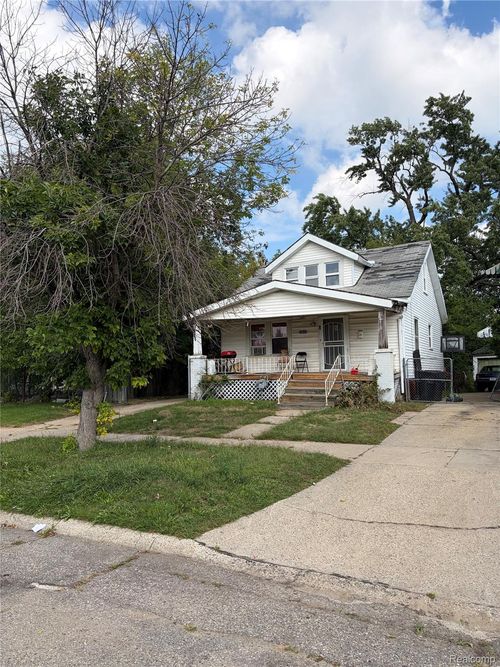 20520 Coventry St, Detroit, MI, 48203-1134 | Card Image