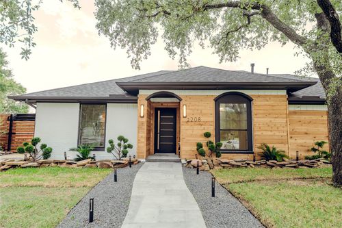 2208 San Simeon Pl, Carrollton, TX, 75006-2807 | Card Image