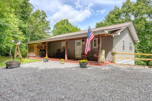 2228 Walls Mountain Rd, Hiawassee, GA, 30546 | Card Image