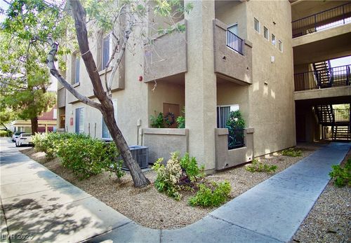 2087-4400 S Jones Blvd, Las Vegas, NV, 89103-3335 | Card Image
