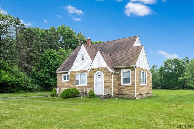 1419 Maple Road, House other with 4 bedrooms, 1 bathrooms and null parking in Amherst NY | Image 4