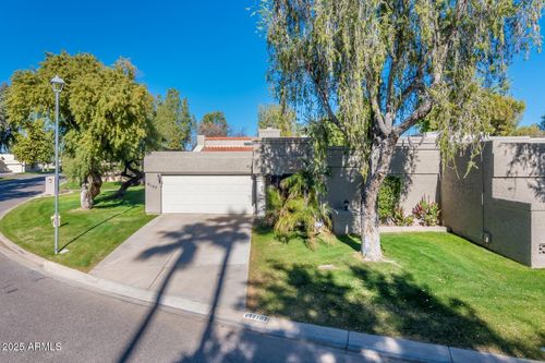 8162 E Del Cuarzo Dr, Scottsdale, AZ, 85258-2365 | Card Image