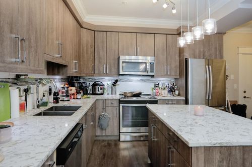 415-19228 64 Ave, Surrey, BC, V3S7C9 | Card Image