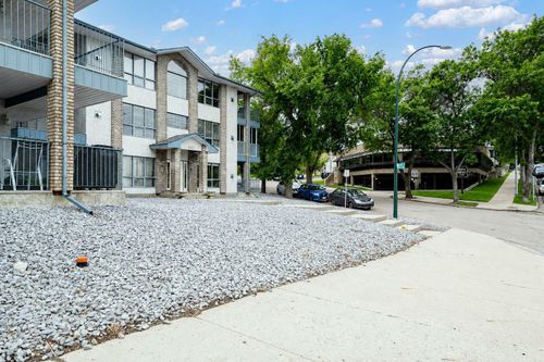 4-407 Macleod Trail Se, Medicine Hat, AB, T1A8P7 | Card Image