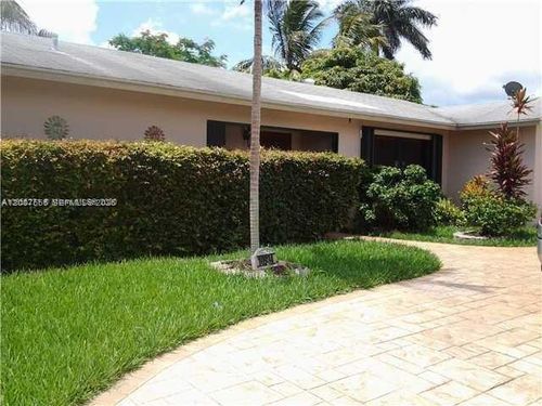 0-10934 Sw 158th Ter, Miami, FL, 33157-1228 | Card Image