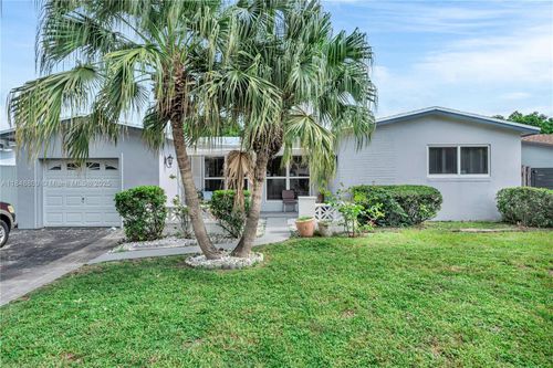 7637 Alhambra Blvd, Miramar, FL, 33023-5917 | Card Image