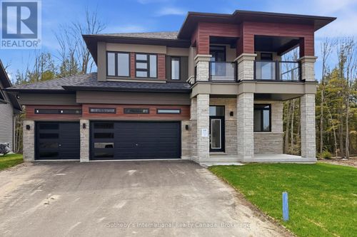 3109 Searidge Street, Severn (West Shore), ON, L3V0Y4 | Card Image