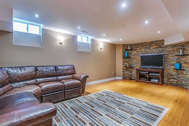 166 Russell Jarvis Dr, House other with 5 bedrooms, 4 bathrooms and 4 parking in Markham ON | Image 20