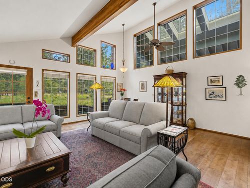 3-57519 Tamarack Ln, Sunriver, OR, 97707-1827 | Card Image